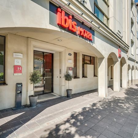 Ibis Paris Rueil Malmaison Exteriör bild