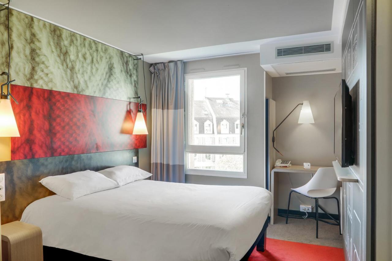 Ibis Paris Rueil Malmaison Exteriör bild