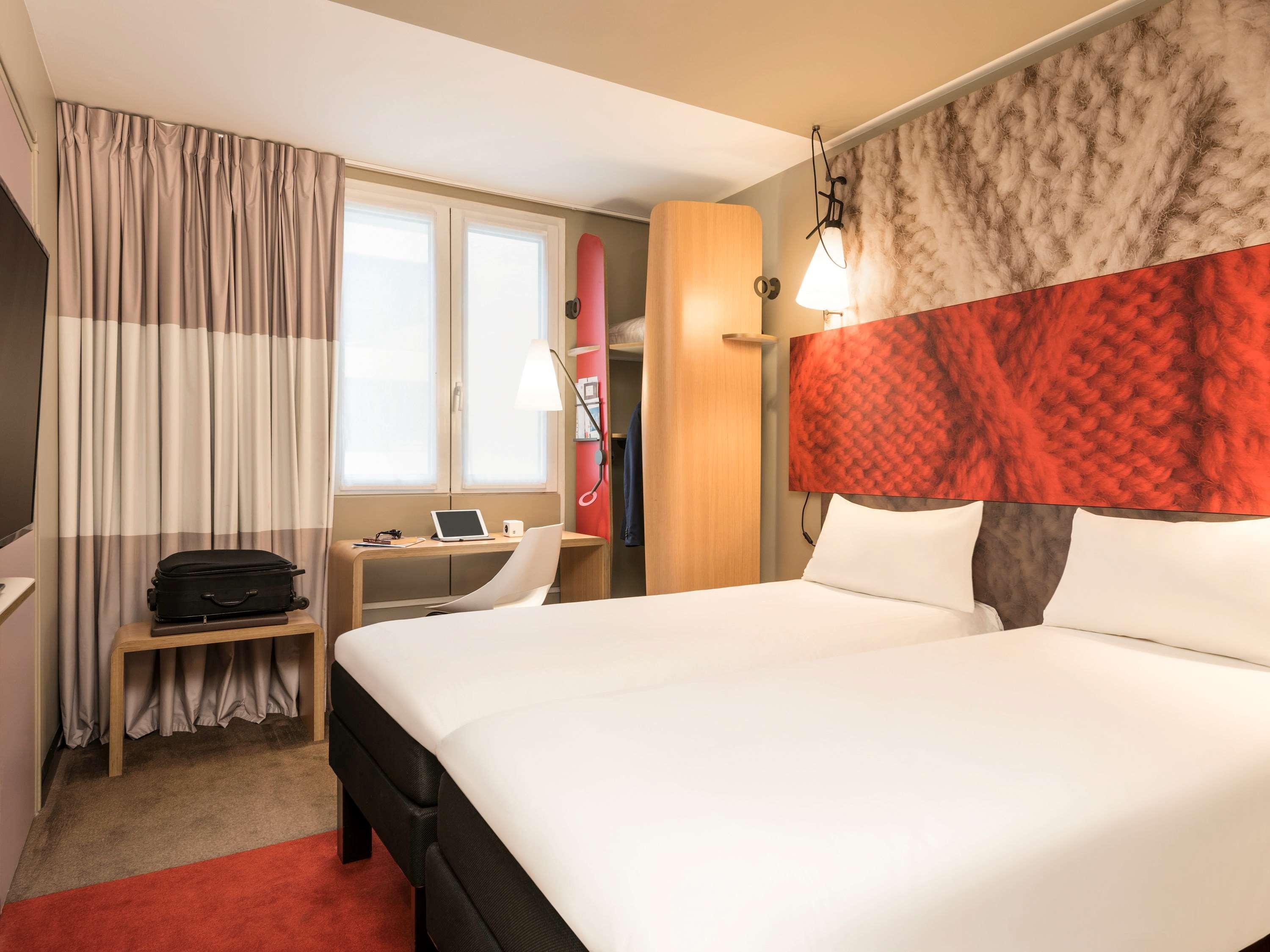 Ibis Paris Rueil Malmaison Exteriör bild
