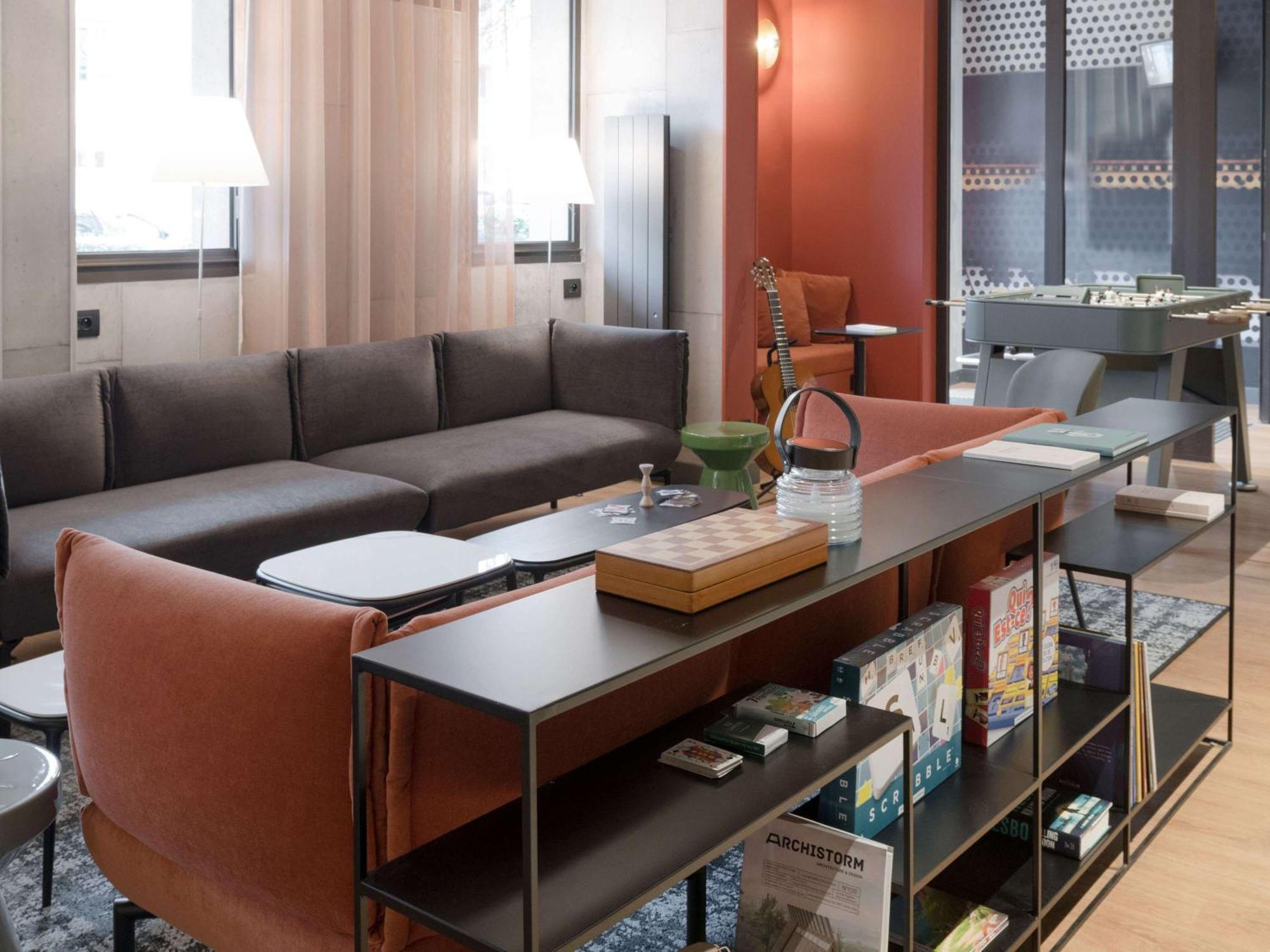 Ibis Paris Rueil Malmaison Exteriör bild