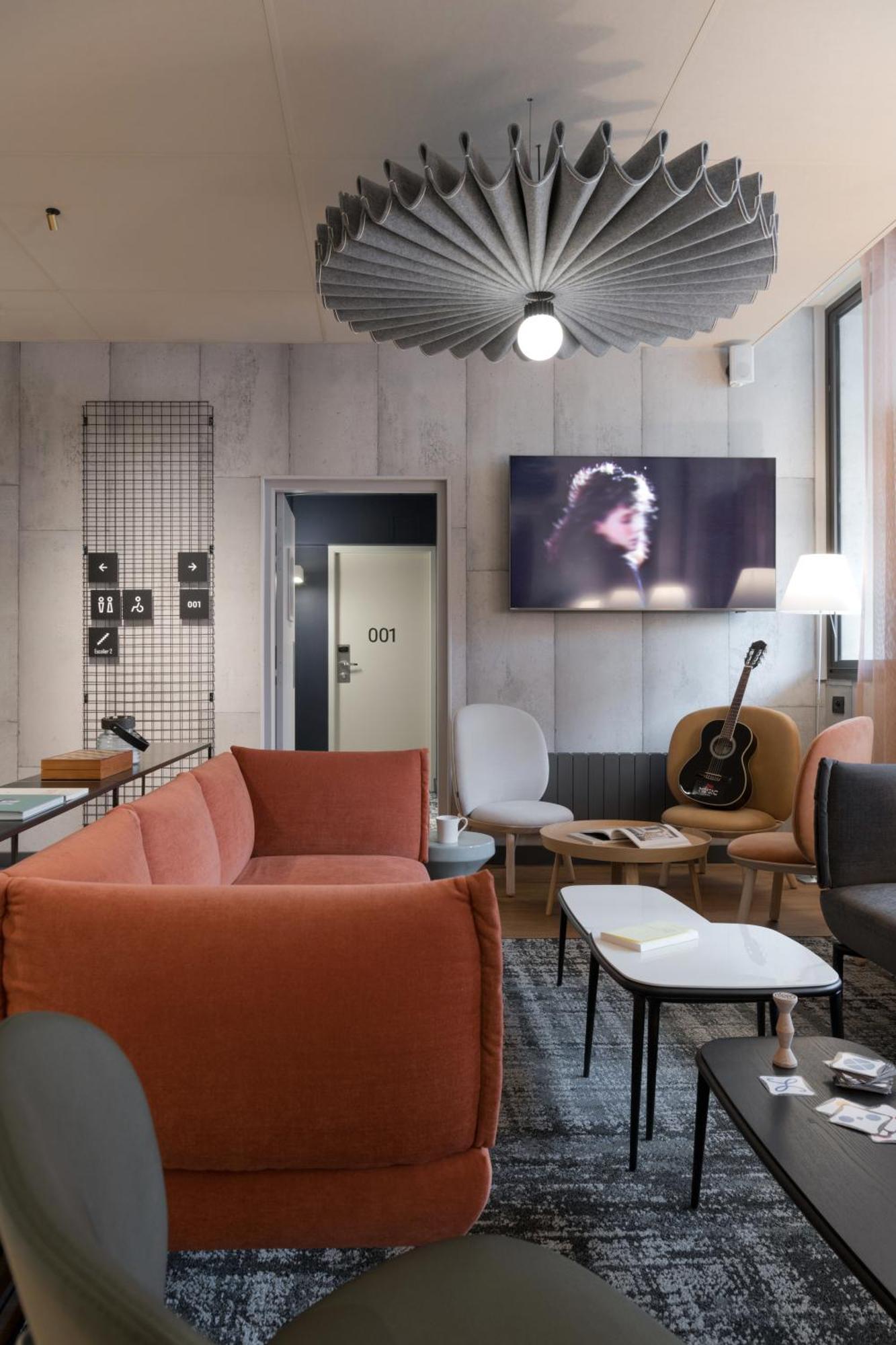 Ibis Paris Rueil Malmaison Exteriör bild